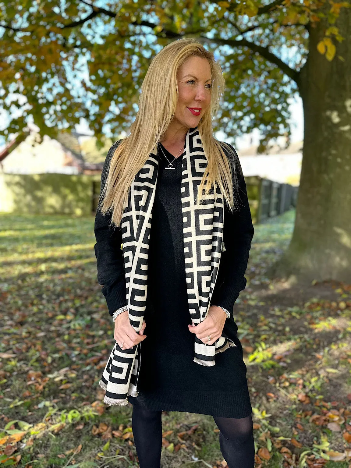 Black V Neck Jumper Dress Rhianna