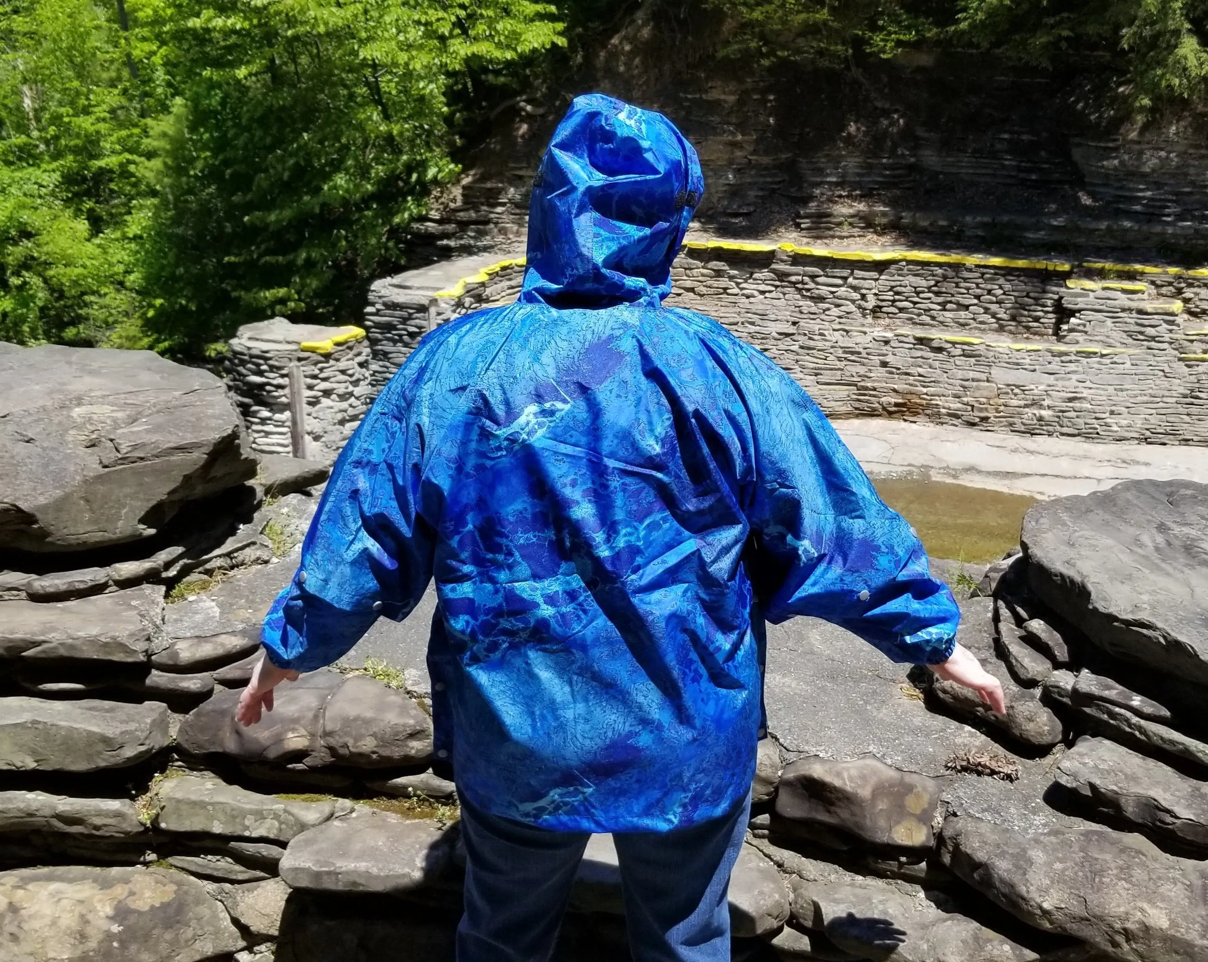Brella 2015 Blue Unisex Rain Jacket for Youth   Petite