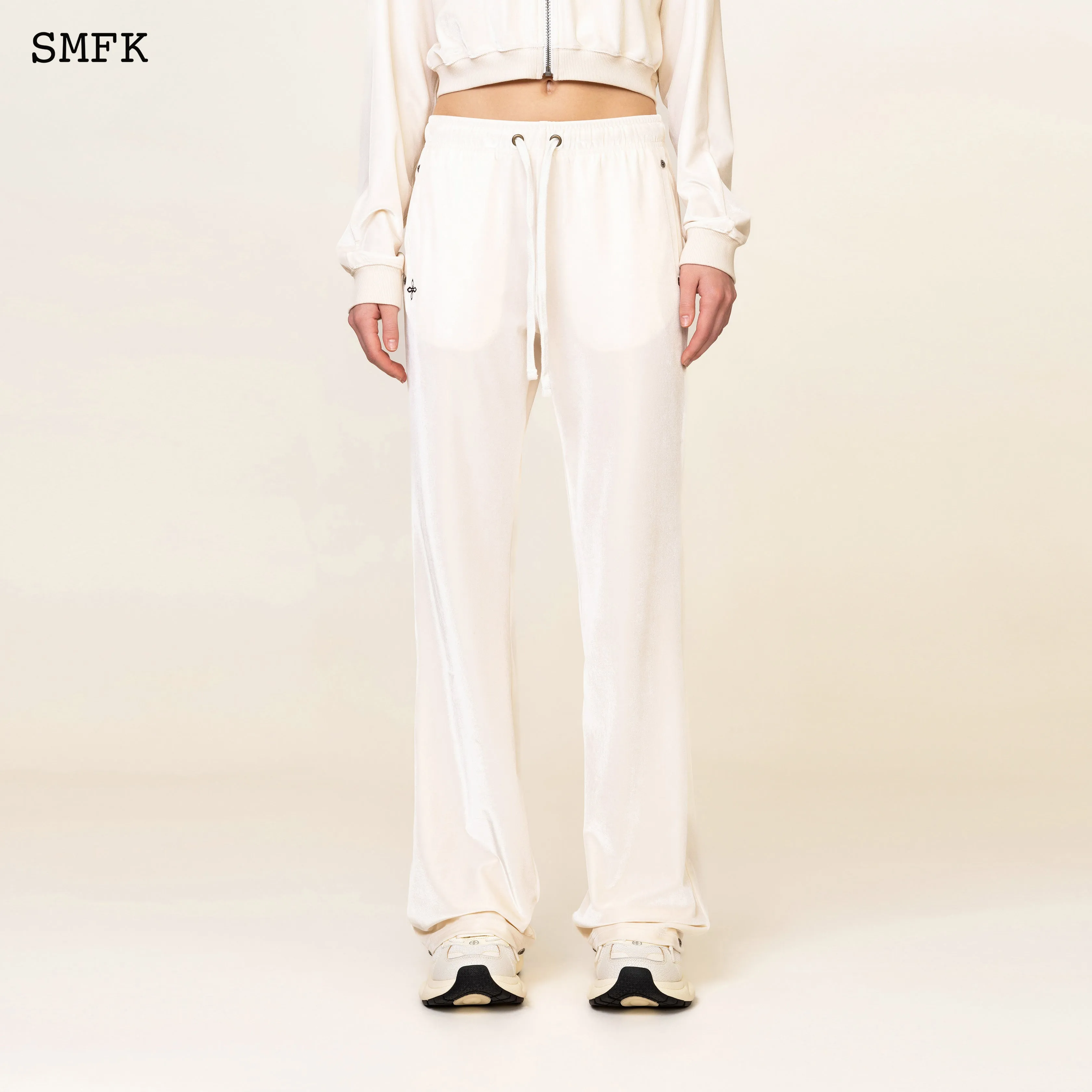 Compass Rove Training Pants White Velvet
