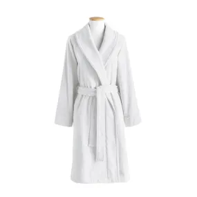 Ess-cale White Robe by Alexandre Turpault