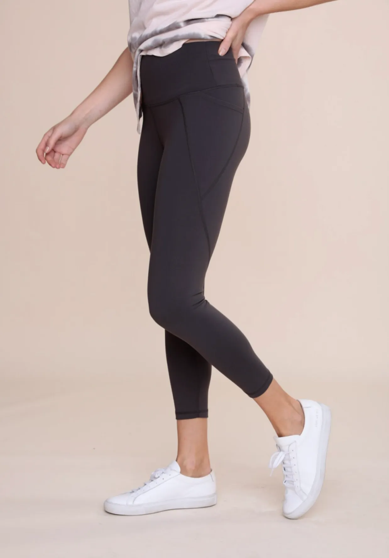 Essential High-Waisted Capri Leggings