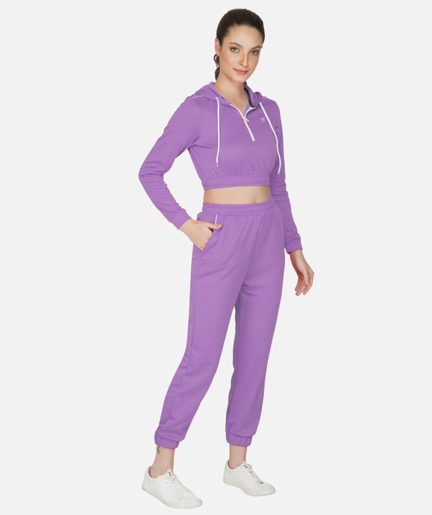 Full sleeves Crop-Top Hoodie and Jogger Set | Women | LDTSK511