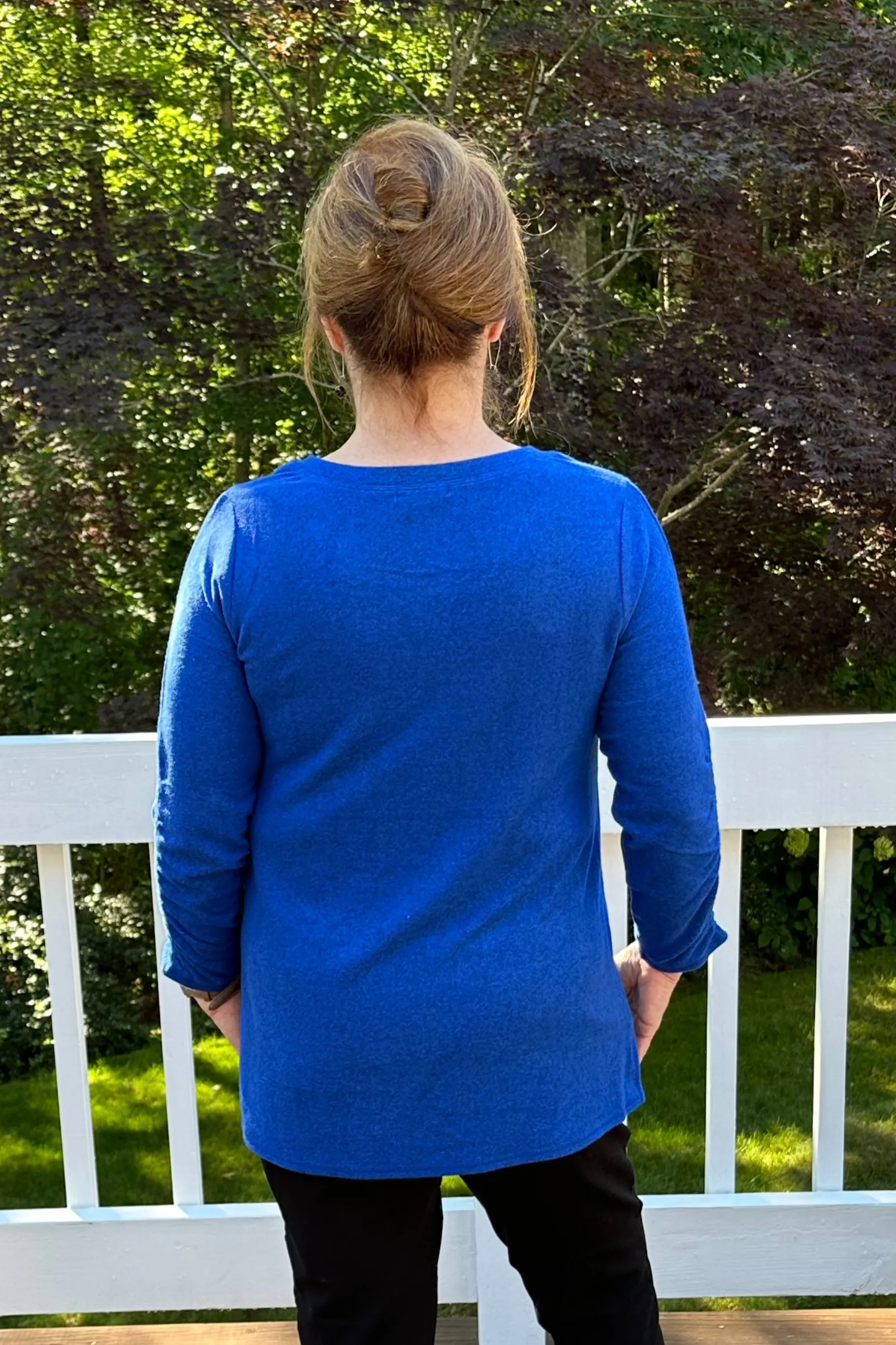 Habitat Fleece Ruched Sleeve V-Neck-NEW!