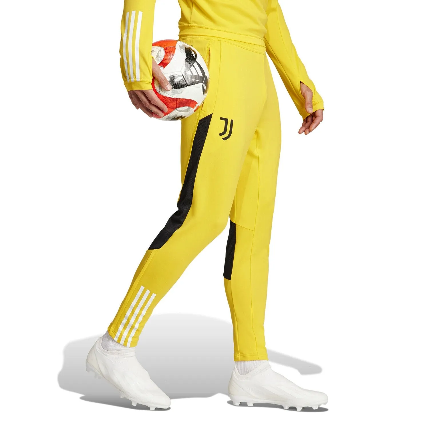 Juventus yellow training technical Soccer tracksuit 2024 - Adidas