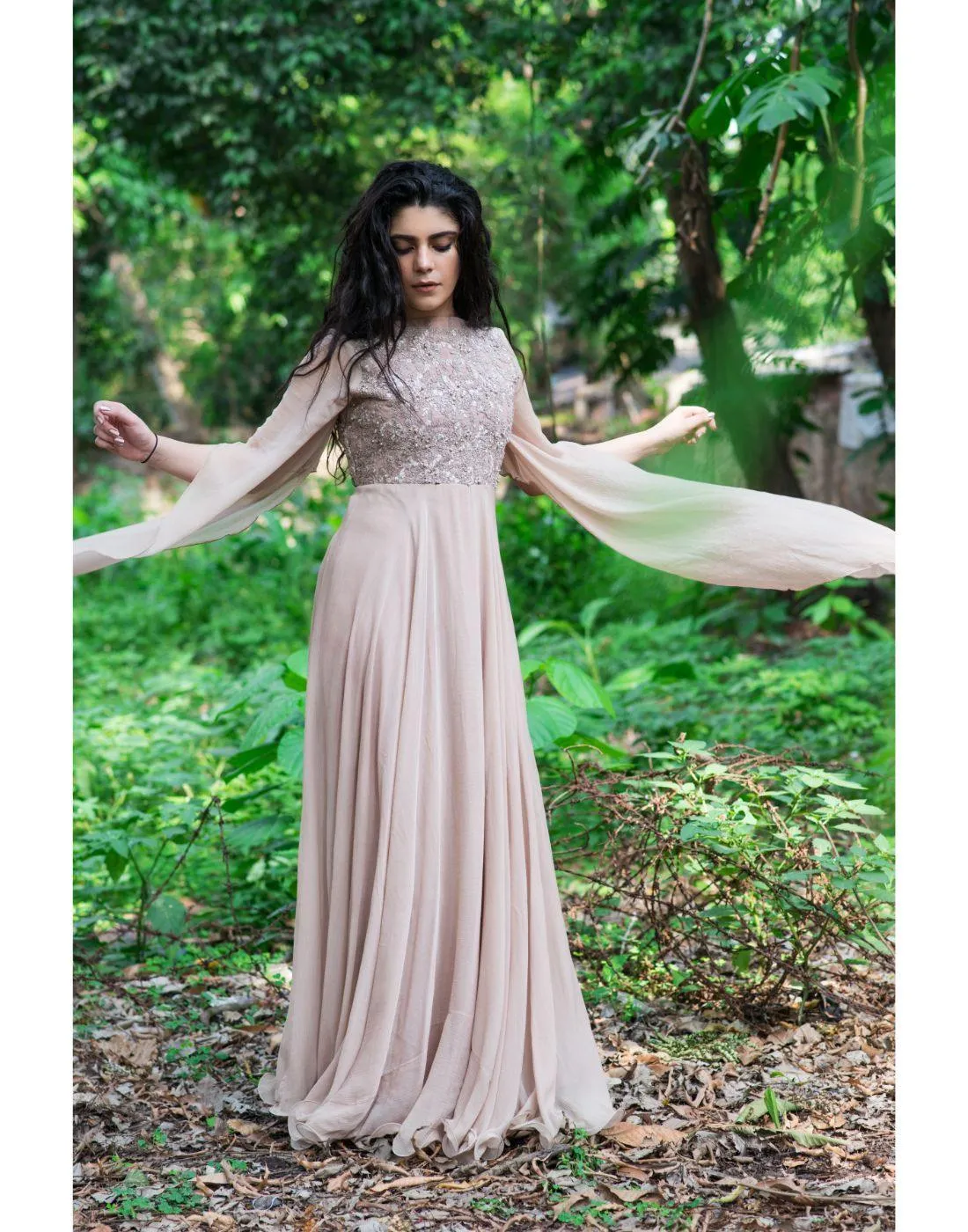 KAIRA's Rent Elongated Sleeves Full Length Gown