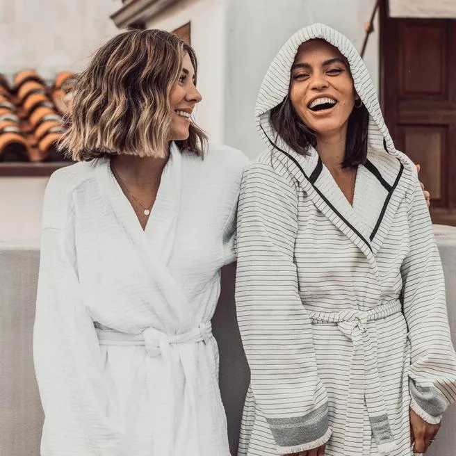 Leo Terry Robe