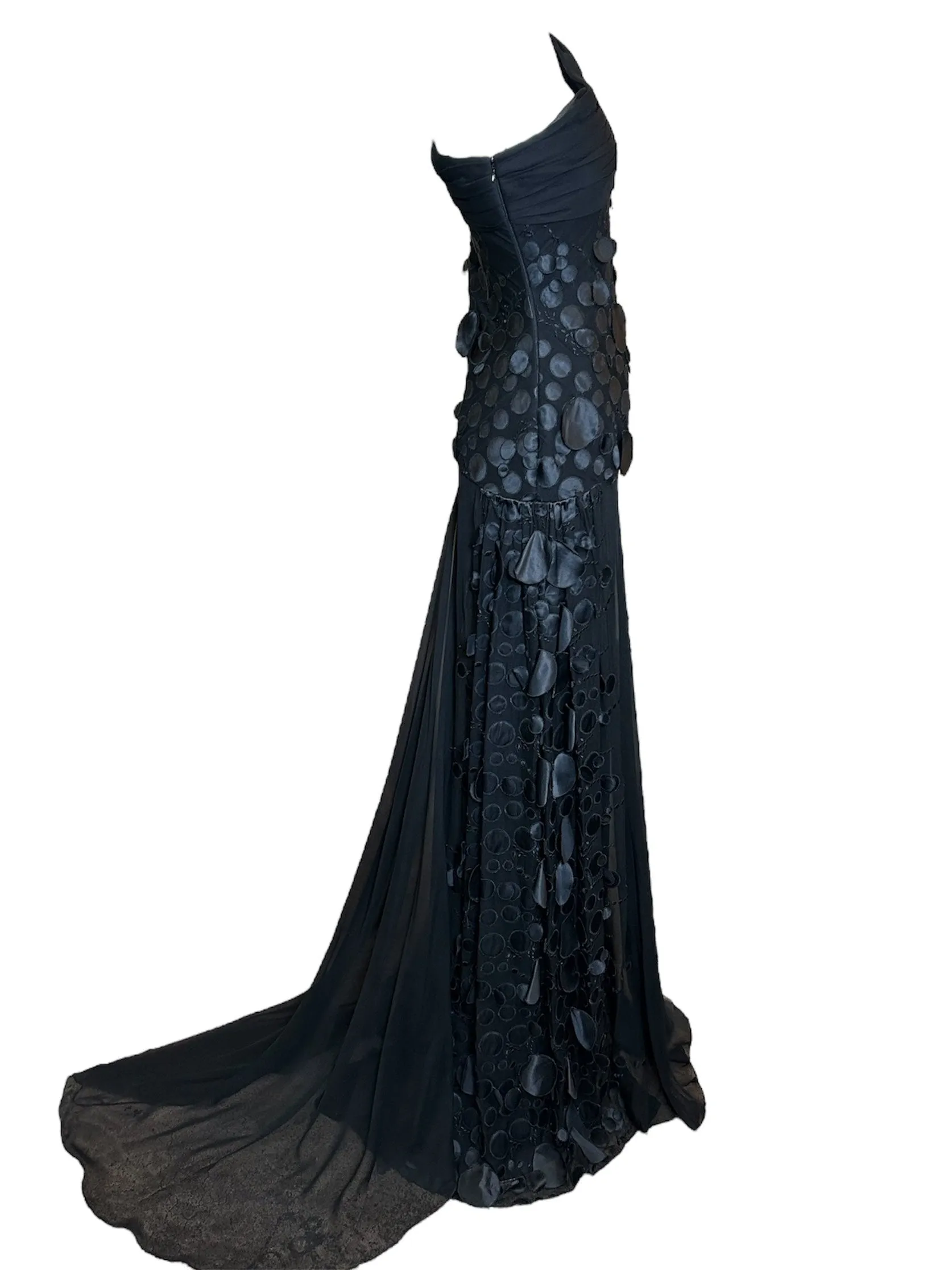 Lorena Sarbu Black Bubbles Elegant One Shoulder Gown
