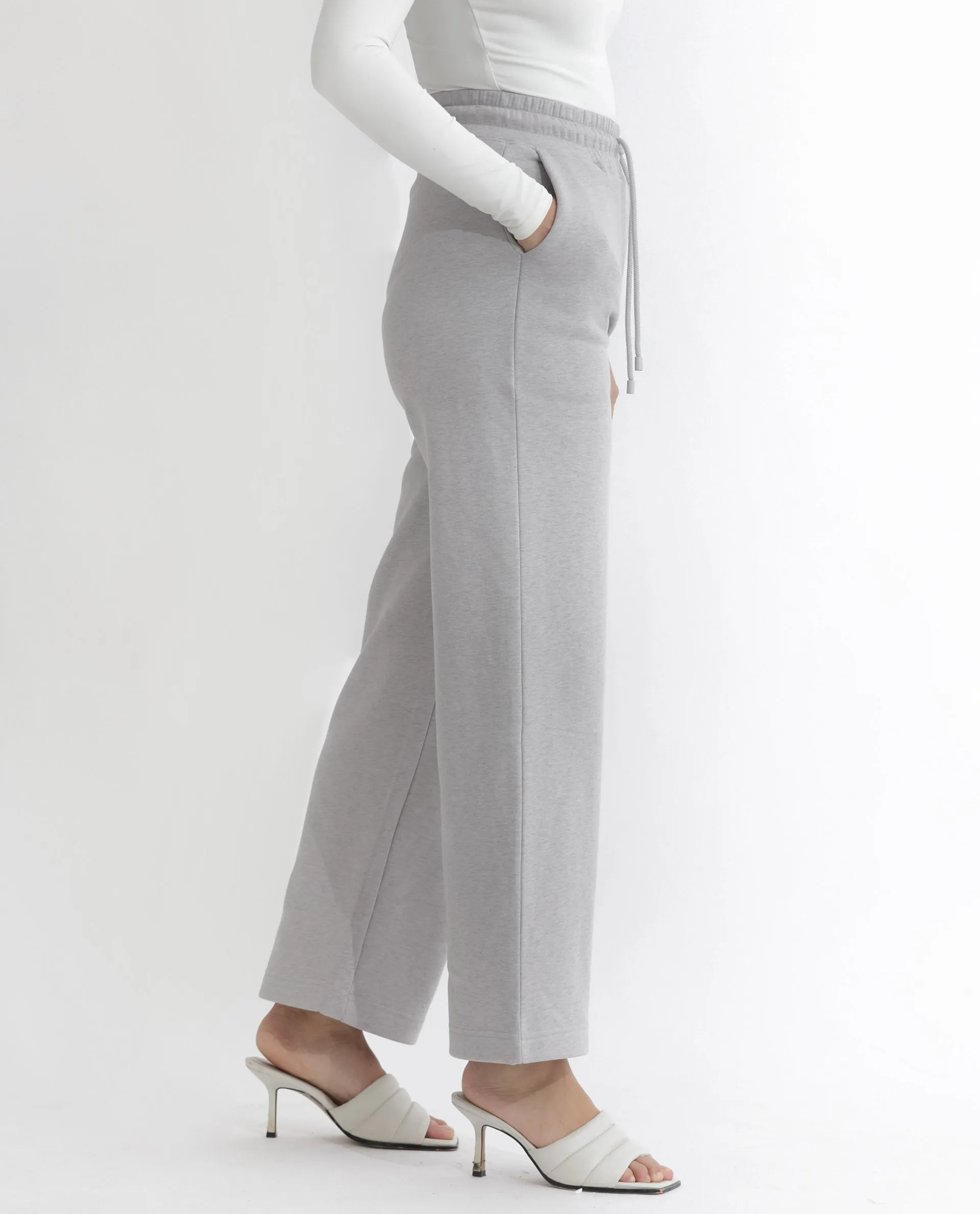 Rareism Articale Women Pazoo F Melange Grey Cotton Blend Fabric Drawstring Closure Flared Fit Plain Ankle Length Track Pant