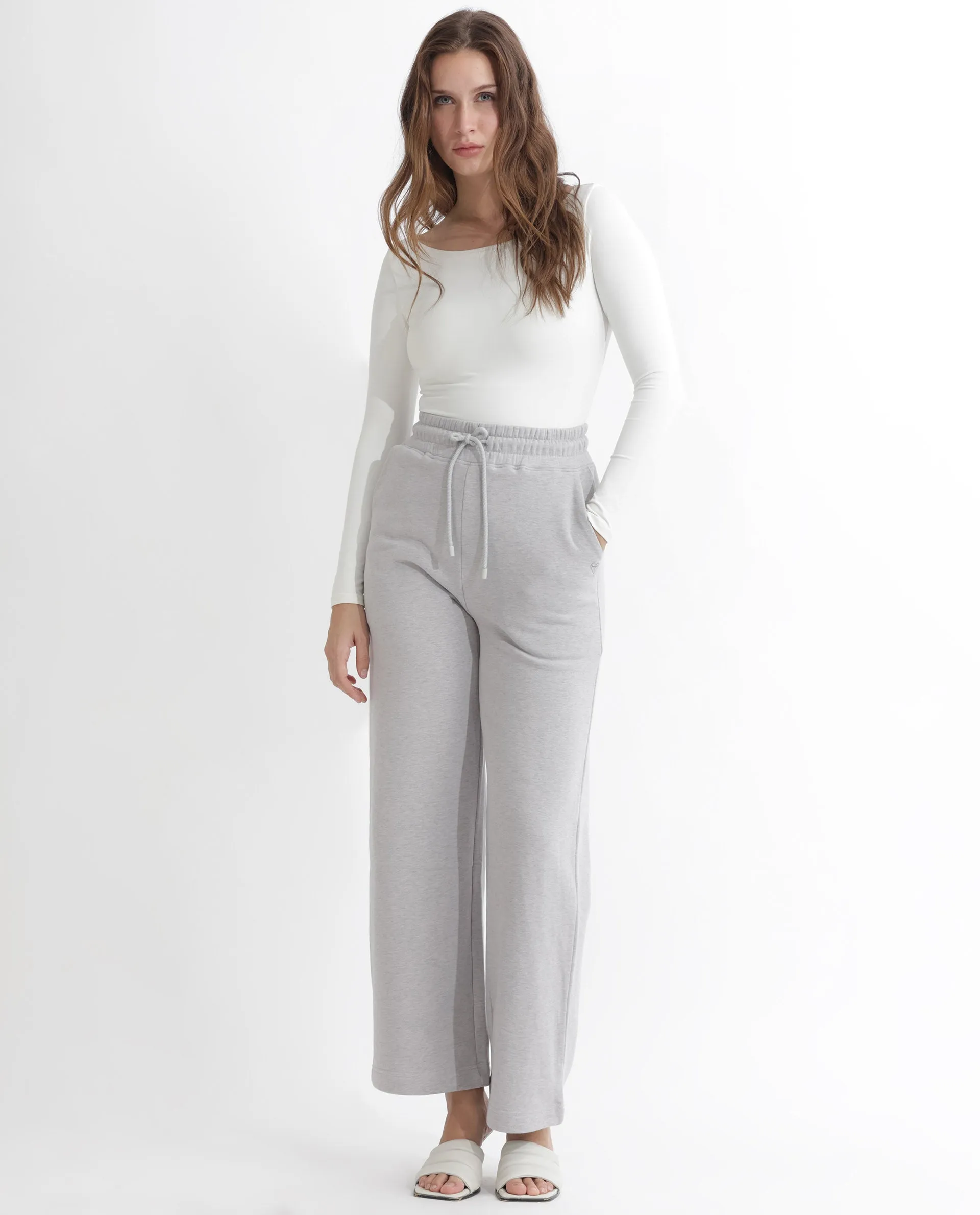 Rareism Articale Women Pazoo F Melange Grey Cotton Blend Fabric Drawstring Closure Flared Fit Plain Ankle Length Track Pant