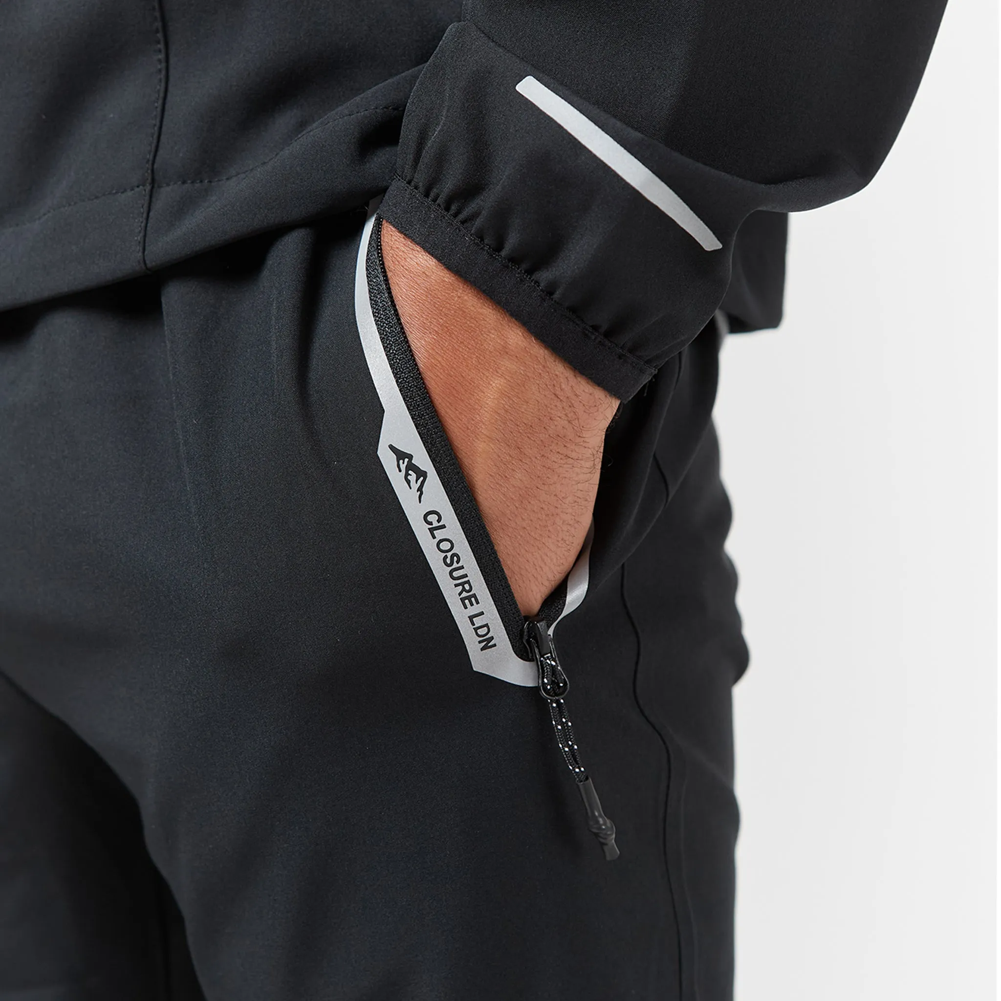 Tech Pocket Tracksuit | Black