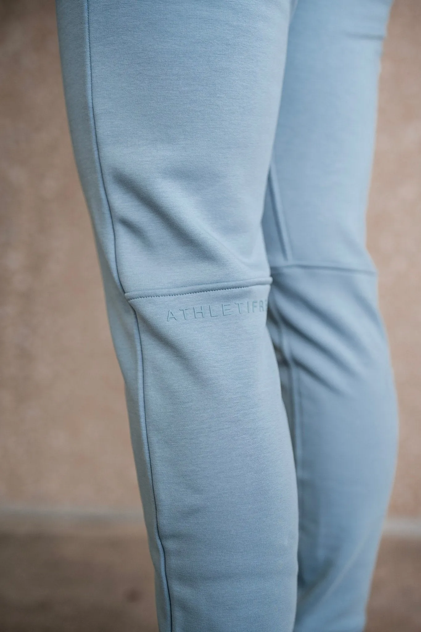 [ULTRALUX] Off Line Joggers - Cloud