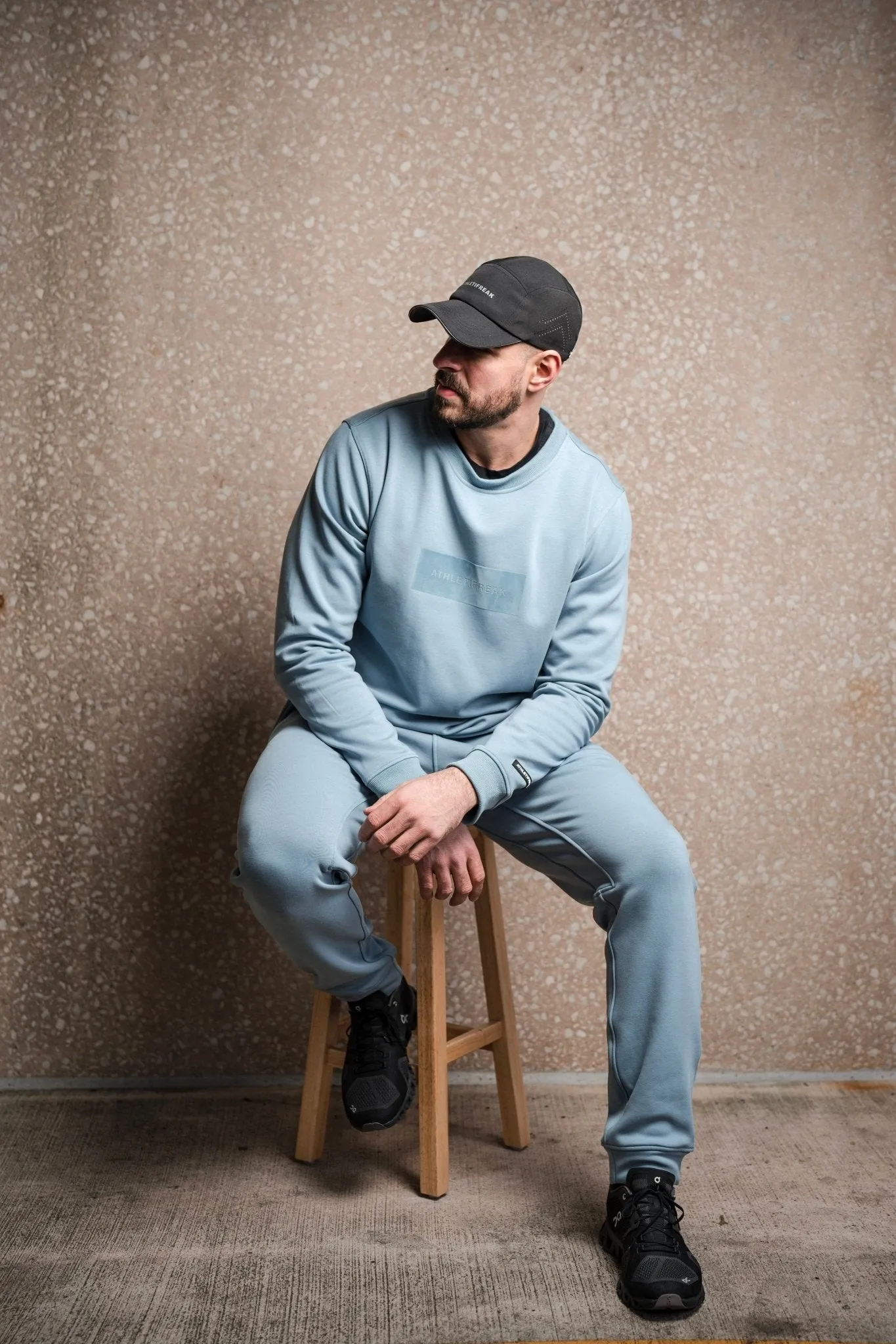 [ULTRALUX] Off Line Joggers - Cloud