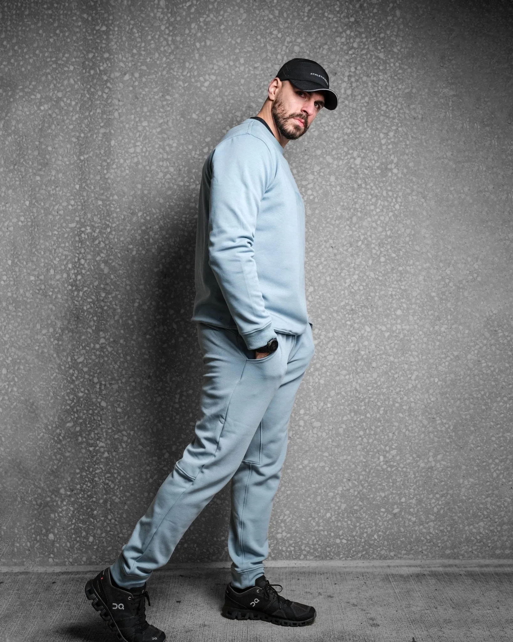 [ULTRALUX] Off Line Joggers - Cloud