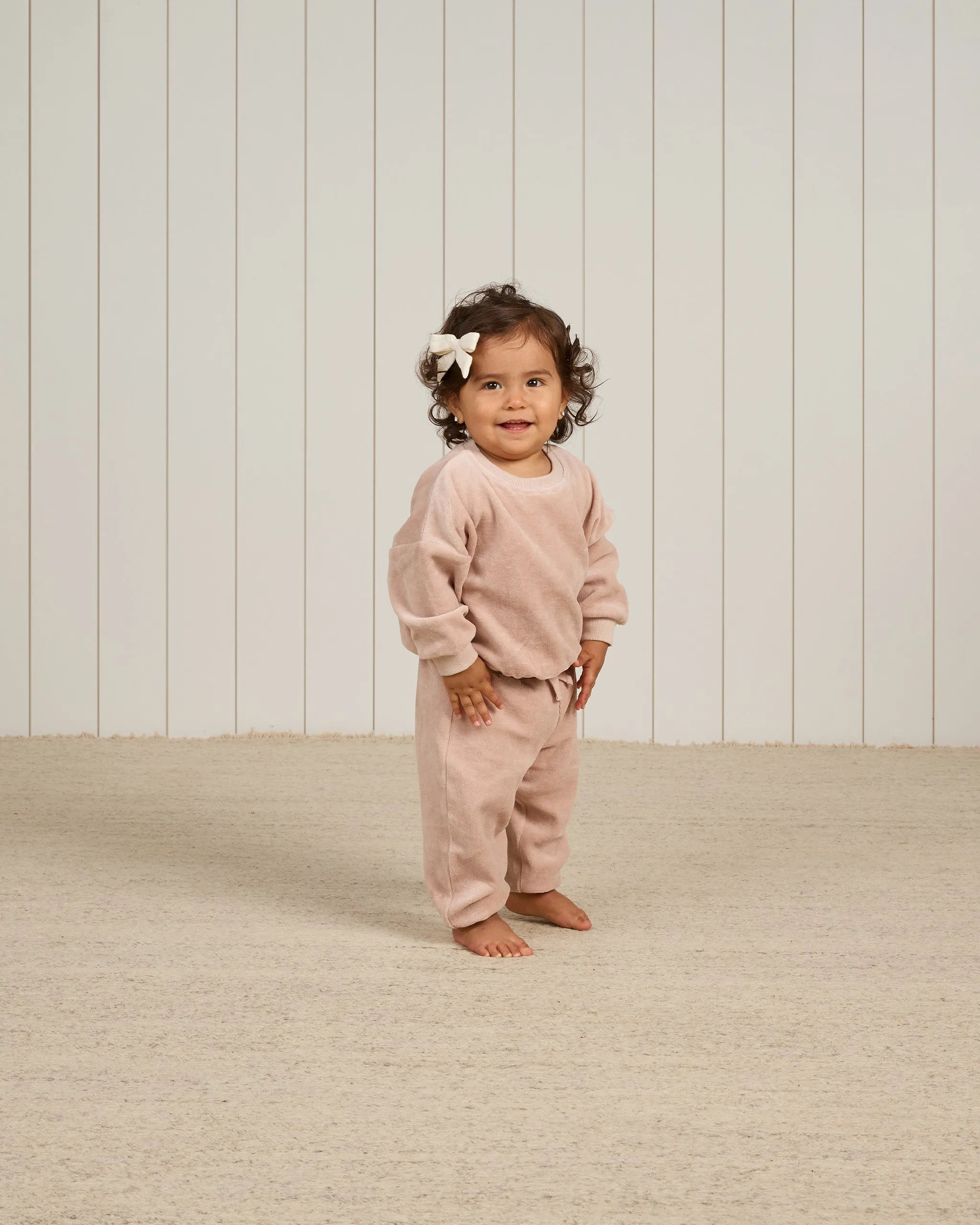 Velour Relaxed Sweatshirt | Blush