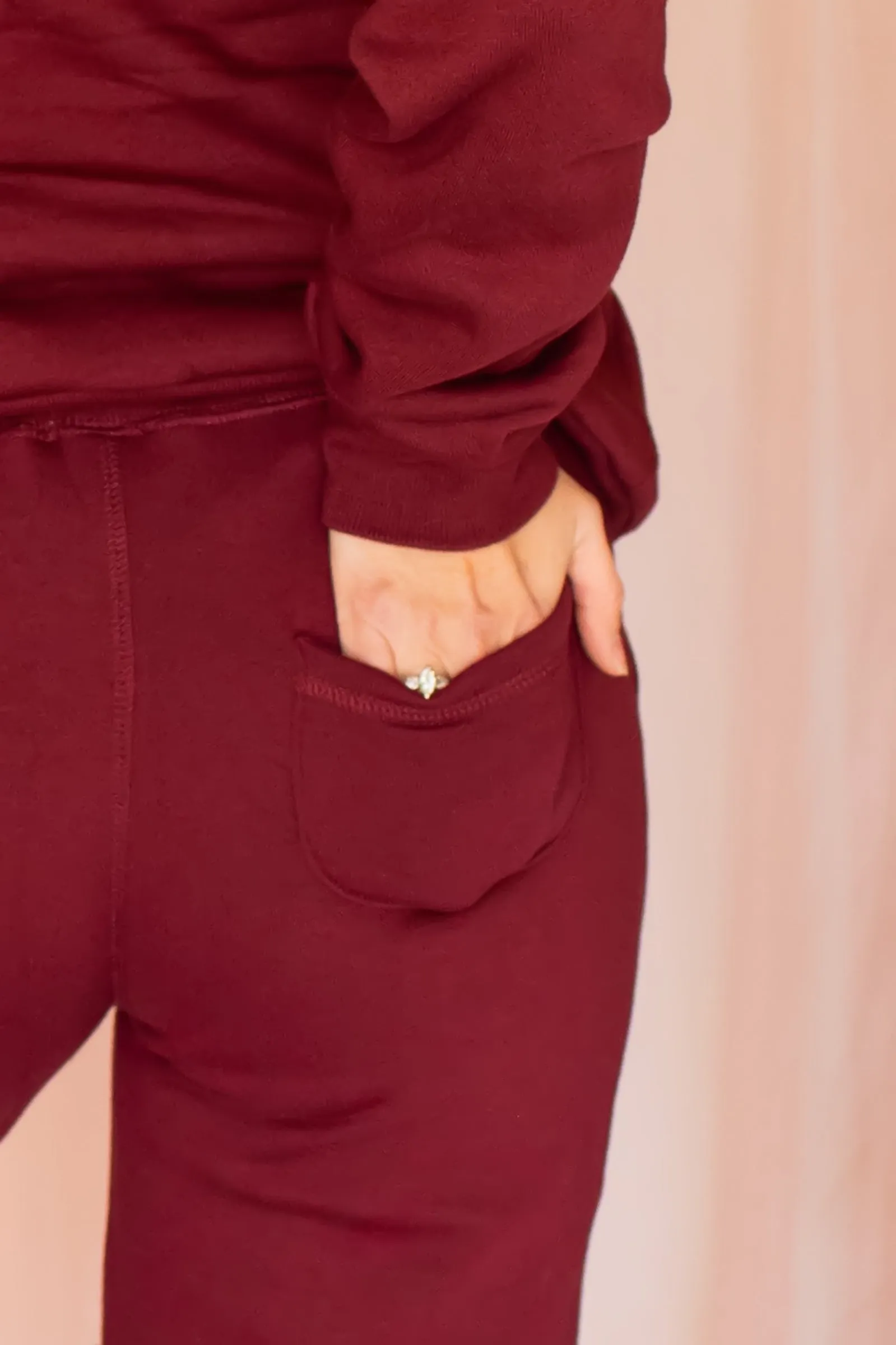 Winter Love's Spreading Everywhere Set - Burgundy